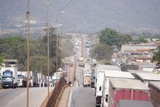 Greve dos caminheiros em Igarapé, na BR-381, região metropolitana de Belo Horizonte