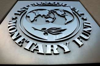 Logo do Fundo Monetário Internacional (FMI) visto em frente à sede da instituição em Washington
04/09/2018
REUTERS/Yuri Gripas