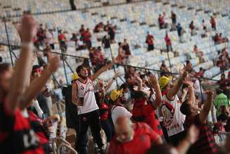 Torcedores do Flamengo durante partida no Maracanã
15/09/2021
REUTERS/Ricardo Moraes