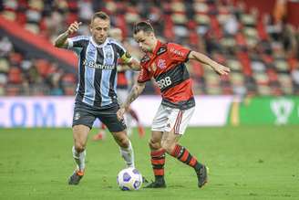 Rafinha reencontrou a torcida do Flamengo no Maracanã, na última quarta-feira (Foto: Alexandre Vidal/Flamengo)