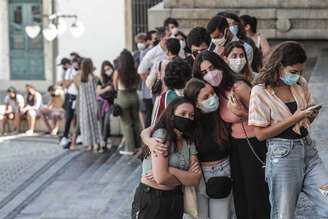 Sem dados de 3 estados, Brasil tem 485 mortes por Covid