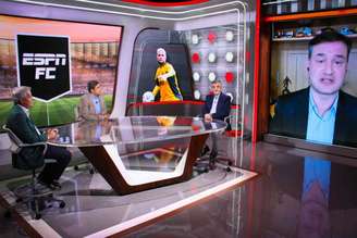 'ESPN FC' é um dos novos programas do canal esportivo do grupo Disney que estreia na próxima segunda-feira (Divulgação)
