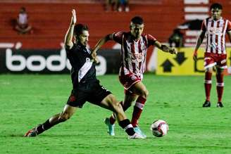 Vasco precisava derrotar o Náutico; ficou no empate e pressão por resultados aumenta em São Januário