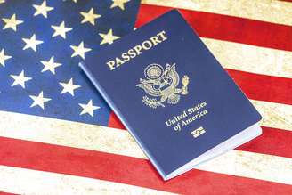 EUA emitem 1º passaporte para pessoa não-binária
