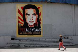Cartaz pedindo a libertação de Alex Saab em Caracas
09/09/2021
REUTERS/Leonardo Fernandez Viloria