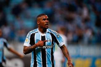 Douglas Costa