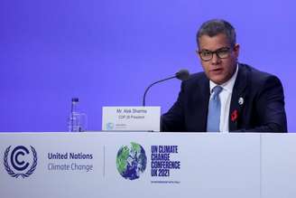 Presidente da COP26, Alok Sharma, fala durante a conferência em Glasgow
04/11/2021 REUTERS/Yves Herman