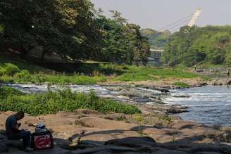 Rio Piracicaba sofre com a falta de chuvas