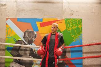 Boxeador Kelvy Alecrim, morador da Favela do Moinho