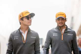 Norris e Sainz em 2020, quando ainda eram companheiros de equipe na McLaren 