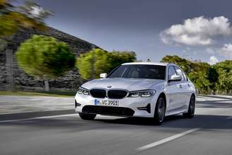 BMW 320i