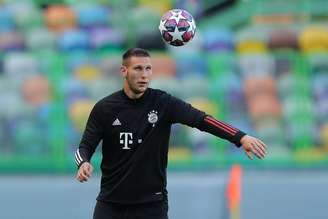 Niklas Süle irá deixar o Bayern sem custos ao fim da temporada (Foto: MIGUEL A. LOPES / POOL / AFP)