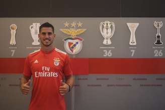 Gabriel Pires pertence ao Benfica (Foto: Divulgação/Benfica)