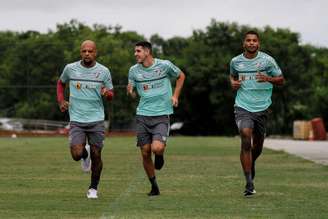 Felipe Melo, Nino e David Braz são os titulares da defesa do Fluminense (Foto: Lucas Merçon/FFC)