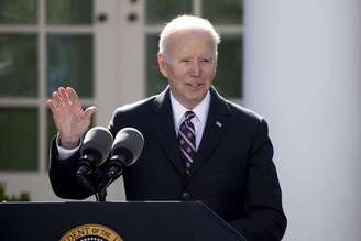 Biden e Zelensky conversaram por telefone novamente nesta quarta