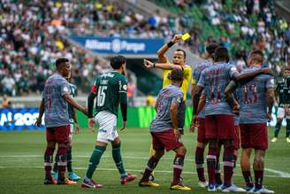 Palmeiras e Fluminense teve pouco tempo de bola rolando