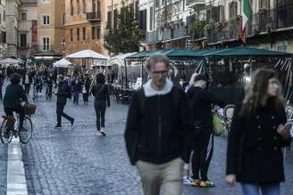 Movimentação em Roma, capital da Itália