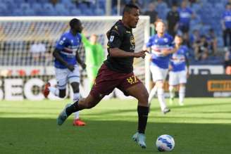 Atleta fez sete partidas na Itália sem nenhum gol marcado (Divulgação/Salernitana)