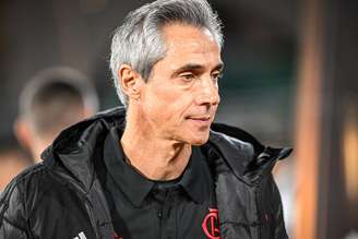 Paulo Sousa apoia o lema "craque, o Flamengo faz em casa"