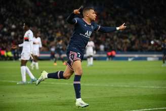 Mbappé pode continuar em Paris na próxima temporada (Foto: FRANCK FIFE / AFP)