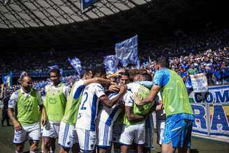 Contra um adversário que não enfrenta desde 2016, Cruzeiro tenta se manter na ponta da tabela (Foto: Staff Images)