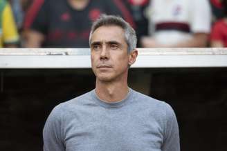 Fla admite que trazer Paulo Sousa foi um erro