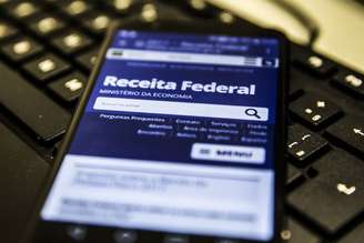 Receita Federal não envia links em suas mensagens virtuais