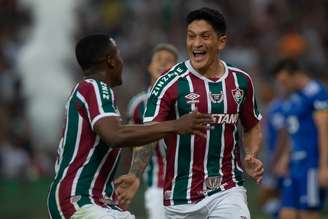 Cano e Arias celebram a vitória do Fluminense na Copa do Brasil (FOTO: MARCELO GONÇALVES / FLUMINENSE FC)