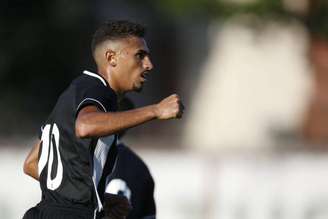 Juninho comemora gol pelo Botafogo (Foto: Satiro Sodré/Botafogo)