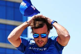 Fernando Alonso foi duro ao tratar do caso de racismo de Piquet 