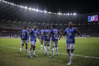 Time comandado por Paulo Pezzolano tem 100% de aproveitamento em casa na competição - (Foto: Staff Images)