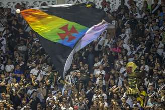 Vasco tem tido na torcida o maior personagem da campanha na Série B (Foto: Daniel Ramalho/CRVG)