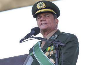 Contratação feita pelo Exército ocorreu sob dispensa de licitação e foi assinada à época pelo então comandante do Exército, Paulo Sérgio Nogueira, atual ministro da Defesa