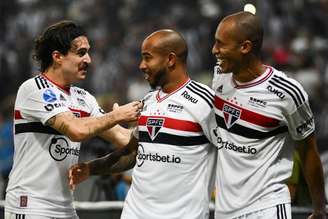 Patrick foi o responsável pelo pênalti que garantiu o Tricolor na semifinal do continental (Foto: Kely Pereira / AFP)