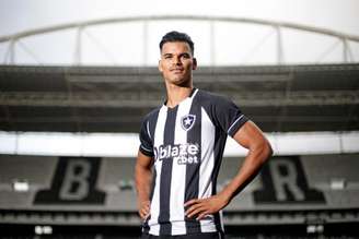 Danilo Barbosa é o novo reforço do Botafogo para sequência da temporada (Divulgação/Botafogo)