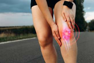 O joelho é uma importante articulação do corpo humano (Imagem: Shutterstock)