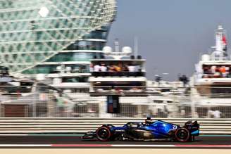 Alexander Albon terminou o GP de Abu Dhabi em 13º 