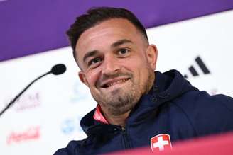 Shaqiri confia no poder da Suíça contra o Brasil (Foto: FABRICE COFFRINI / AFP)