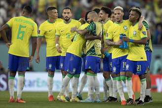 Seleção celebra vitória após jogo contra a Suíça 