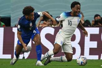 Sterling é ausência no time de Southgate (Foto: Patrick T. FALLON / AFP)