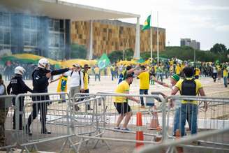 Atos golpistas em Brasília 