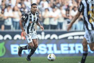 Meio-campista teve temporada de 2022 oscilante (Foto: Pedro Souza/Atlético-MG)