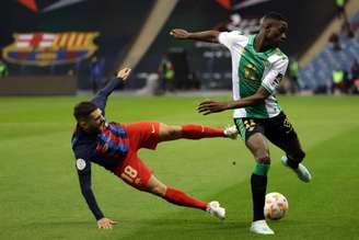 Brasileiro brilhou contra o Barcelona (Foto: GIUSEPPE CACACE / AFP)