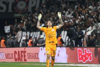 Cássio garante classificação do Corinthians na semifinal da Copa do Brasil