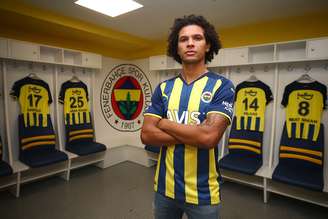 Willian Arão disputou a última temporada no Fenerbahçe, da Turquia – Divulgação / Fenerbahçe SK