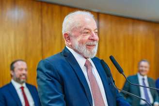 Presidente da República, Luiz Inácio Lula da Silva, durante a cerimônia de assinatura dos contratos de concessão decorrentes do 1º Leilão de Transmissão de 2023, no Palácio do Planalto. Brasília - DF