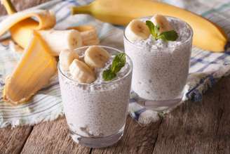 Pudim de chia com banana