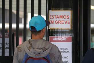 Contra ‘pacotão’ de privatizações, trabalhadores do Metrô, CPTM e Sabesp realizaram paralisação nesta terça-feira, 3