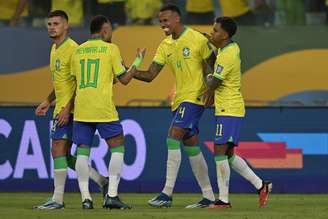 Brasil e Venezuela pelas Eliminatórias da Copa do Mundo 