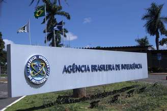 BRASILIA DF NACIONAL FACHADA DA ABIN 02/03/2023 - Fachada do predio da Agencia Brasileira de Inteligencia (Abin). O presidente Luiz Inacio Lula da Silva transferiu a Agencia Brasileira de Inteligência (Abin) do Gabinete de Segurança Institucional (GSI) para a Casa Civil, pasta chefiada pelo ministro Rui Costa. O decreto com a mudança foi publicado no Diario Oficial da Uniao desta quinta-feira (2). FOTO Antonio Cruz/Agencia Brasil